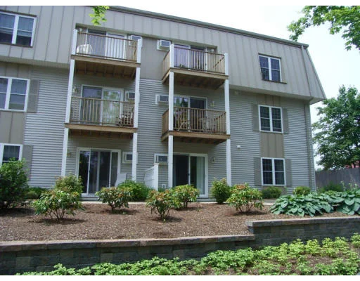 Unit for sale at 2 Ocean Ave, Gloucester, MA 01930