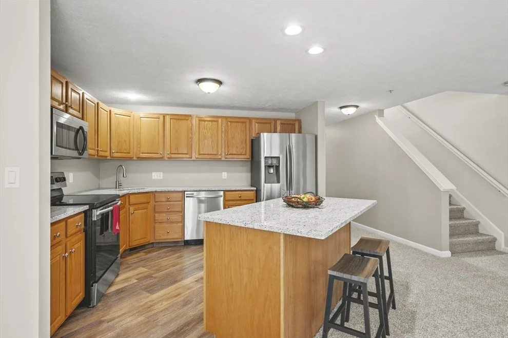 Unit for sale at 189 Bridle Cross Rd, Fitchburg, MA 01420