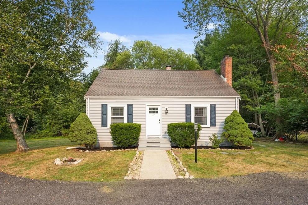 Unit for sale at 37-R Park Rd, Ashland, MA 01721
