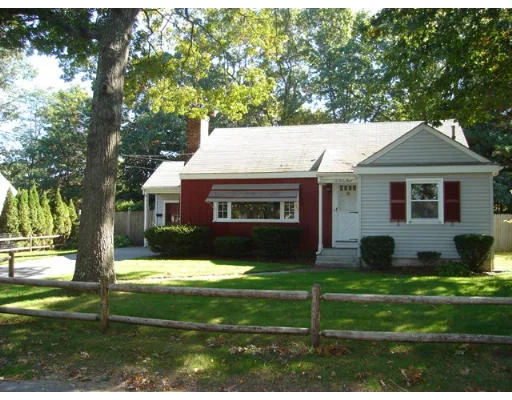 Unit for sale at 19 Arbor Rd, Chelmsford, MA 01863