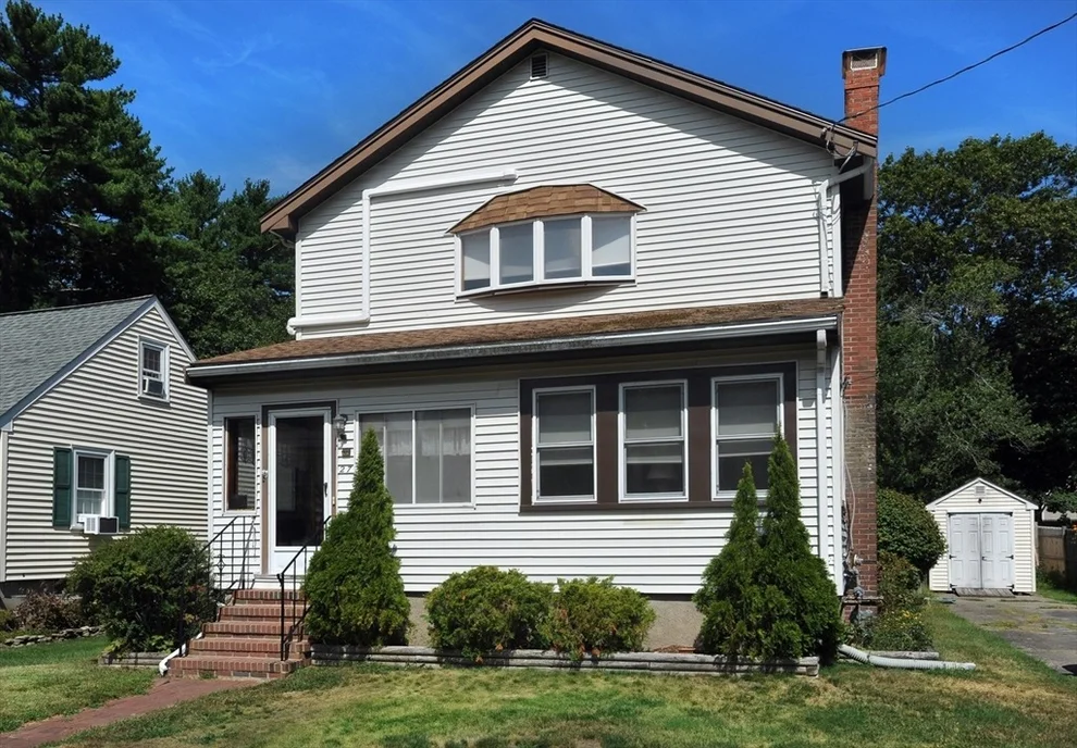 Unit for sale at 27 Swan Ave, Weymouth, MA 02190