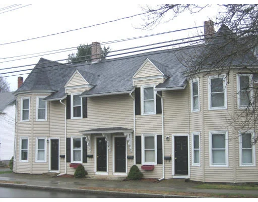 Unit for sale at 108 A Derby St, Newton, MA 02465