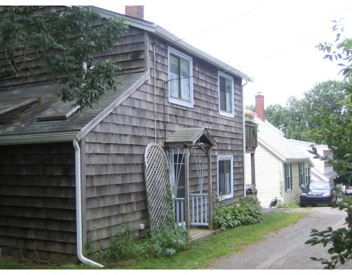 Unit for sale at 3 Locust Lane, Gloucester, MA 01930