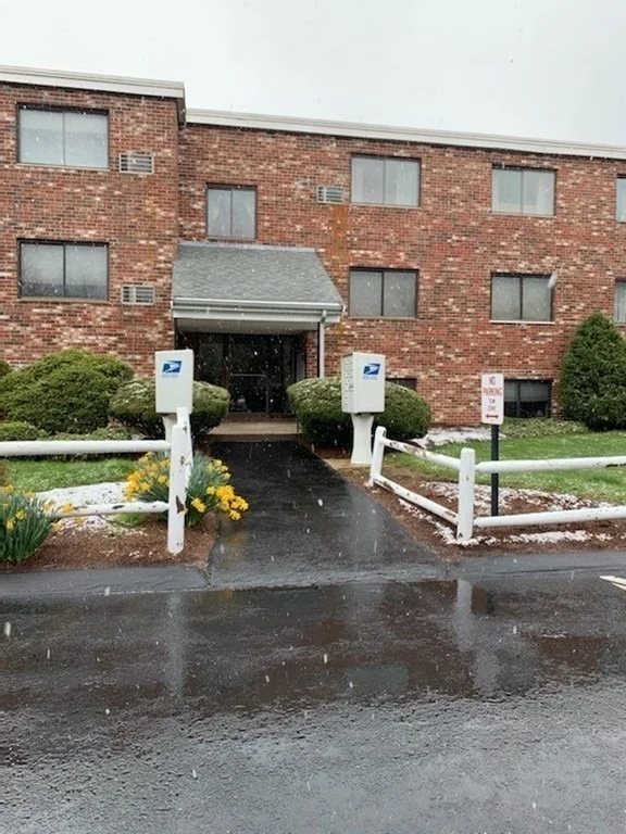 Unit for sale at 67 Milliken Ave, Franklin, MA 02038