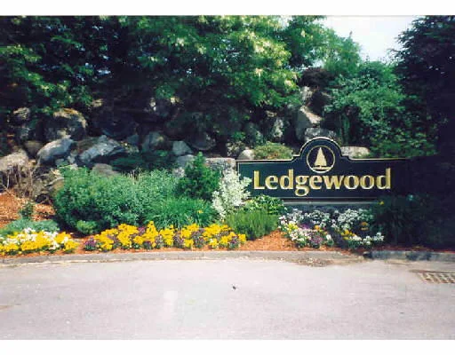 Unit for sale at 3 Ledgewood Way, Peabody, MA 01960