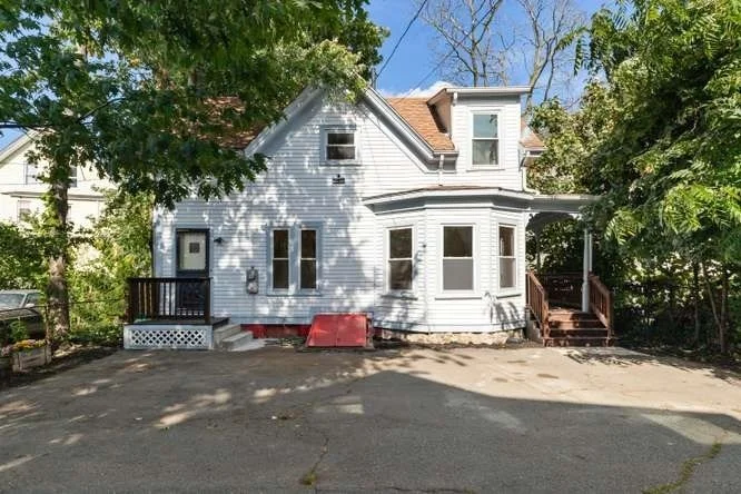 Unit for sale at 69 Franklin St, Lynn, MA 01902