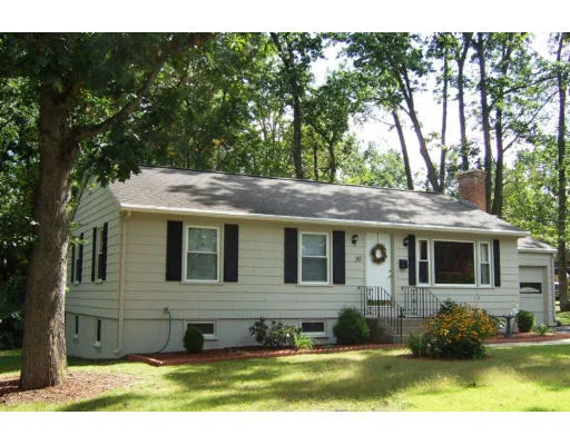 Unit for sale at 30 Clark St, Holden, MA 01520