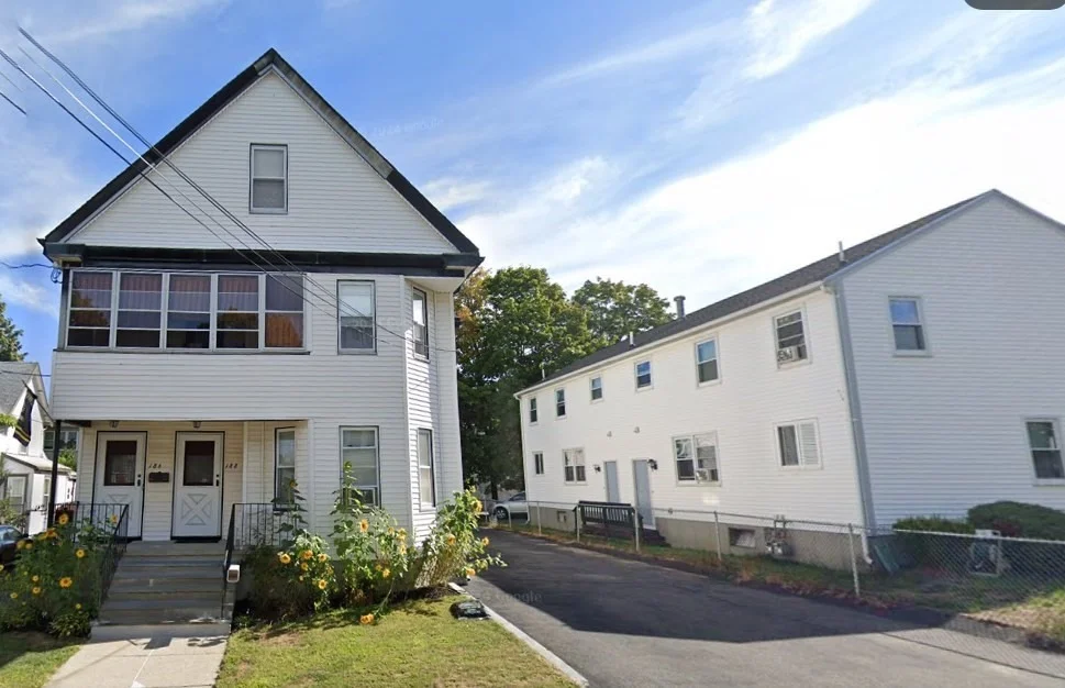Unit for sale at 186-188 Arlington St, Quincy, MA 02170