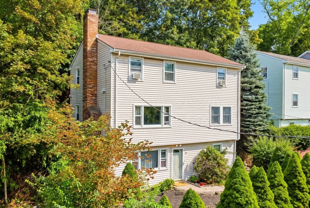 Unit for sale at 24 College Farm Rd, Waltham, MA 02451