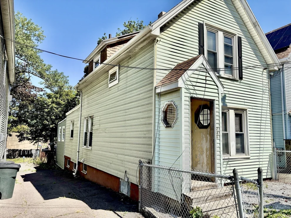 Unit for sale at 241 Webster Ave, Chelsea, MA 02150