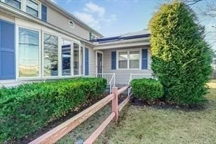 Unit for sale at 161 Fernbank Road, Springfield, MA 01129