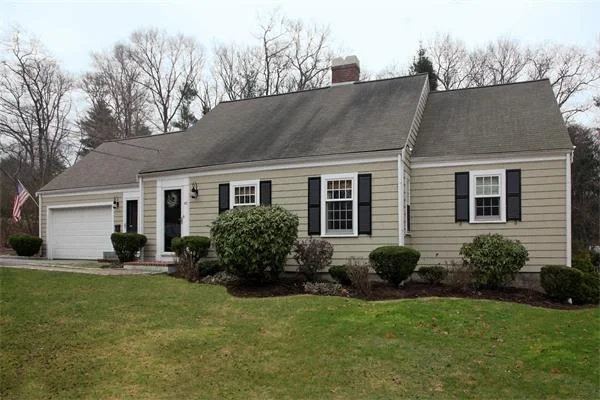 Unit for sale at 40 Liberty Pole Road, Hingham, MA 02043