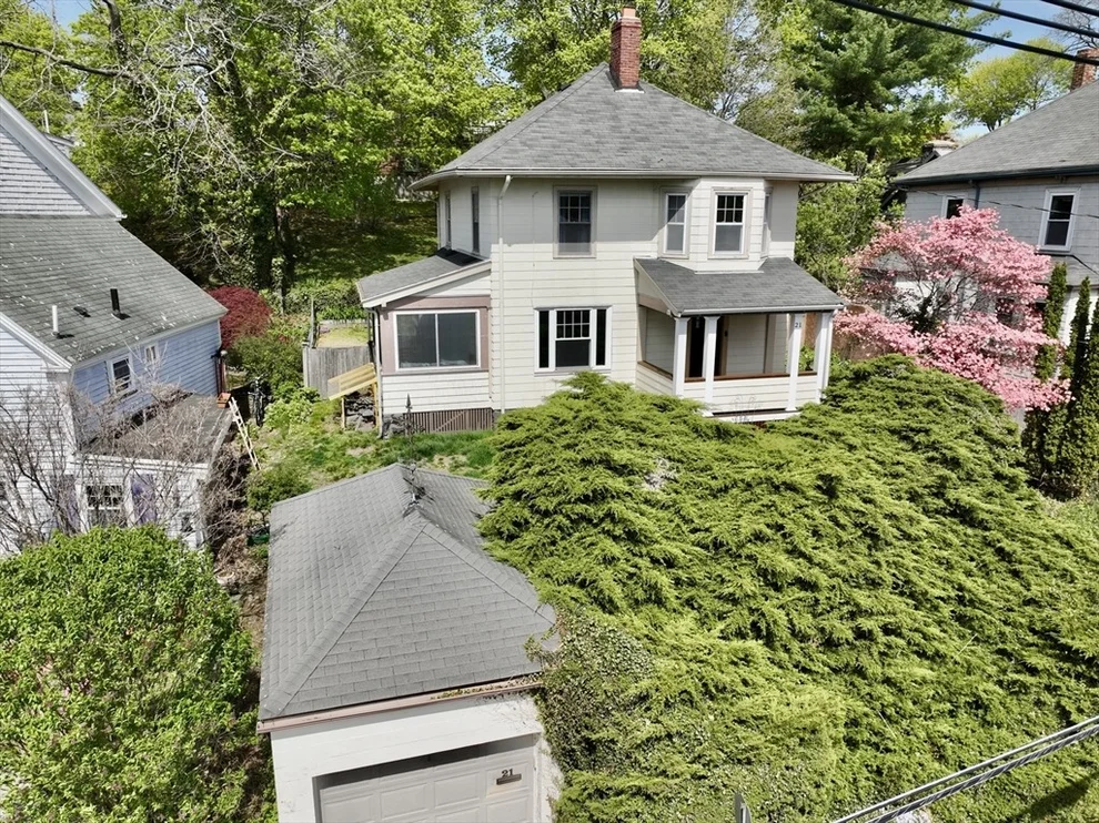 Unit for sale at 21 Sewall St, Marblehead, MA 01945