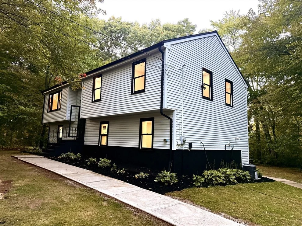 Unit for sale at 64 Kalman Pl, Taunton, MA 02780