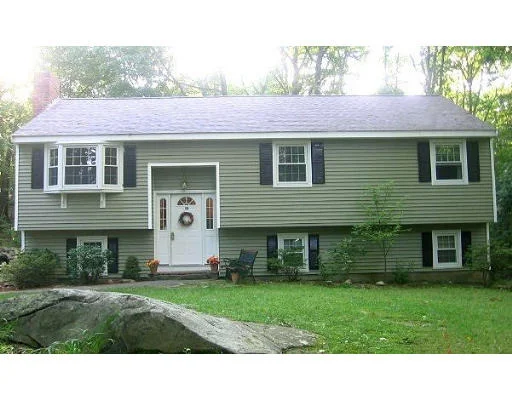 Unit for sale at 36 Potter Hill Rd, Grafton, MA 01519
