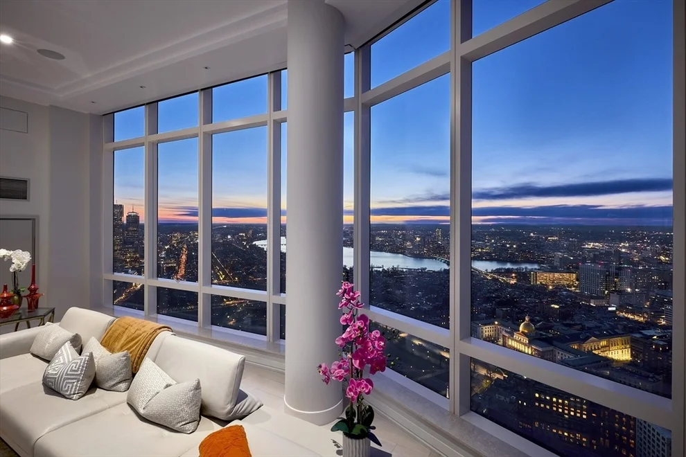 Unit for sale at 1 Franklin St, Boston, MA 02110