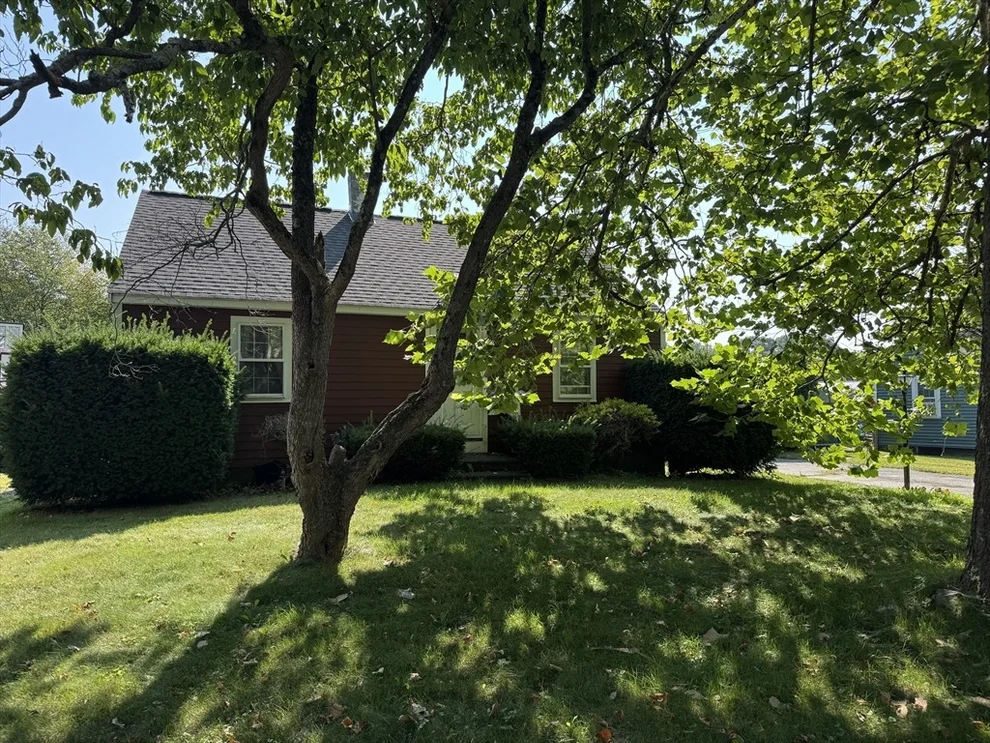 Unit for sale at 122 Holden St, Worcester, MA 01606