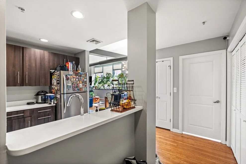 Unit for sale at 170 Oxford Street, Lynn, MA 01901