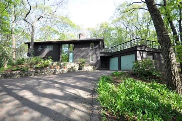 Unit for sale at 11 Moccasin Hill, Lincoln, MA 01773