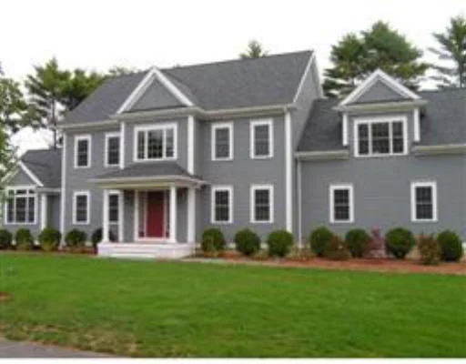Unit for sale at 23 Deerfield Ln, Pembroke, MA 02359