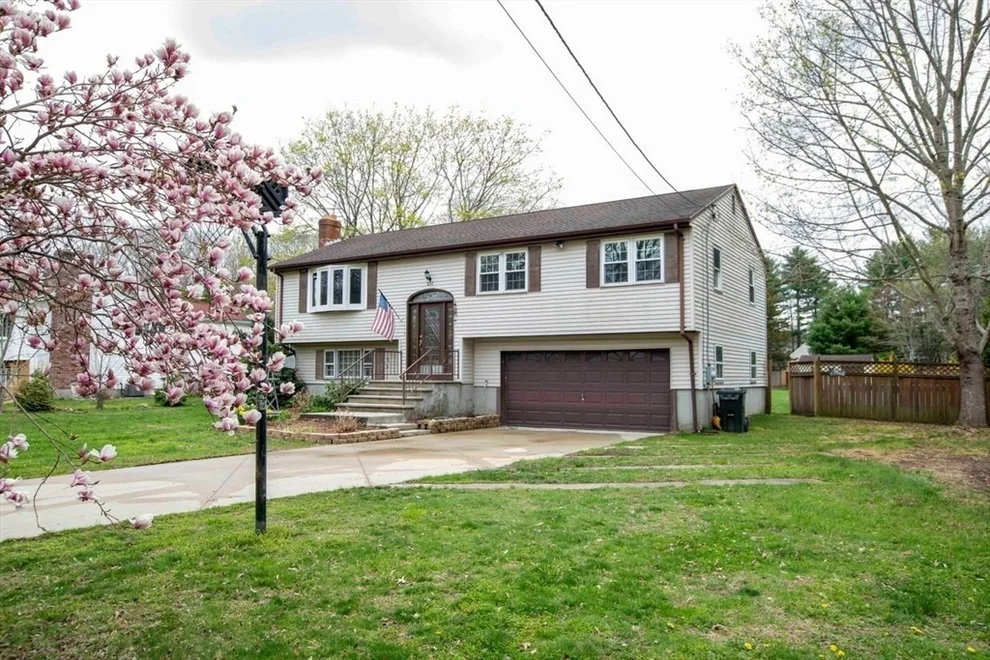 Unit for sale at 202 Baker Road, Swansea, MA 02777