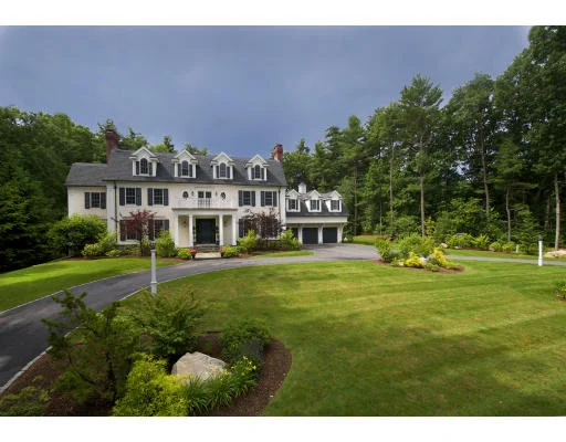 Unit for sale at 60 Nobscot Road, Weston, MA 02493