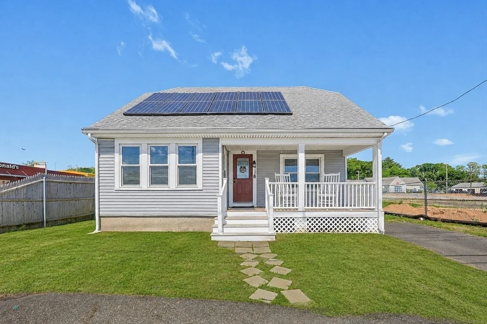 Unit for sale at 759 Newport Ave, Attleboro, MA 02703