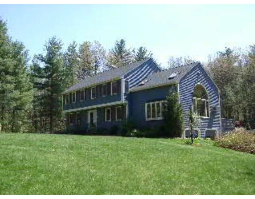 Unit for sale at 86 Clinton Street, Hopkinton, MA 01748