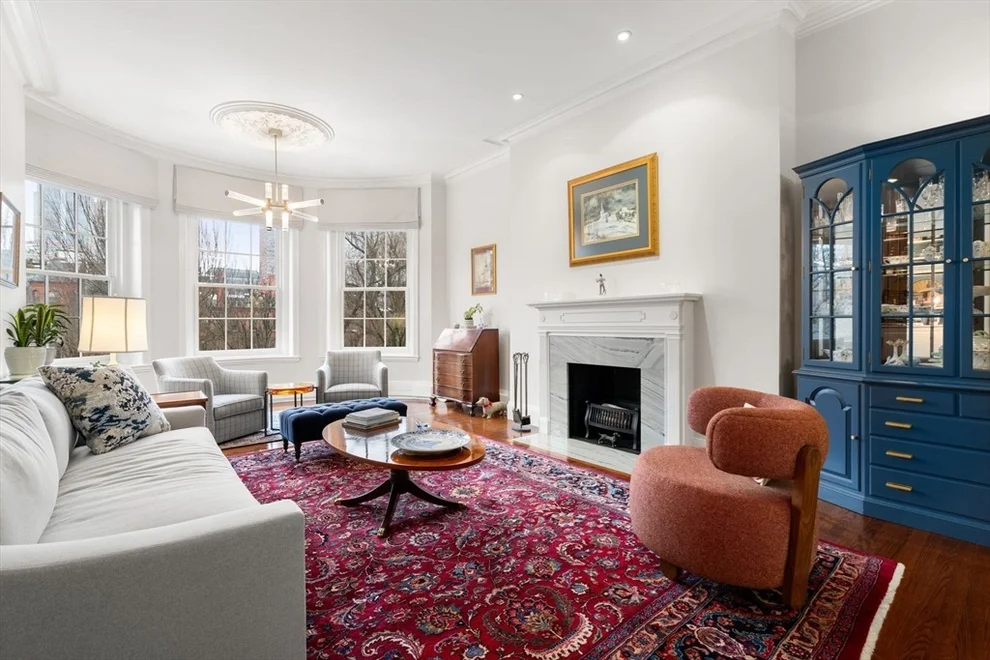 Unit for sale at 205 Commonwealth Avenue, Boston, MA 02116