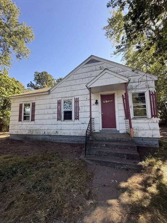 Unit for sale at 68 Fairview St, Ludlow, MA 01056