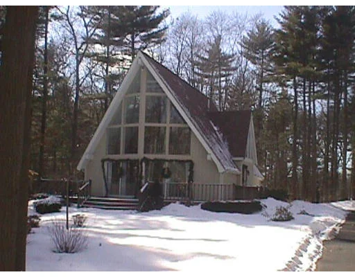 Unit for sale at 137 Pine Street, Easton, MA 02375