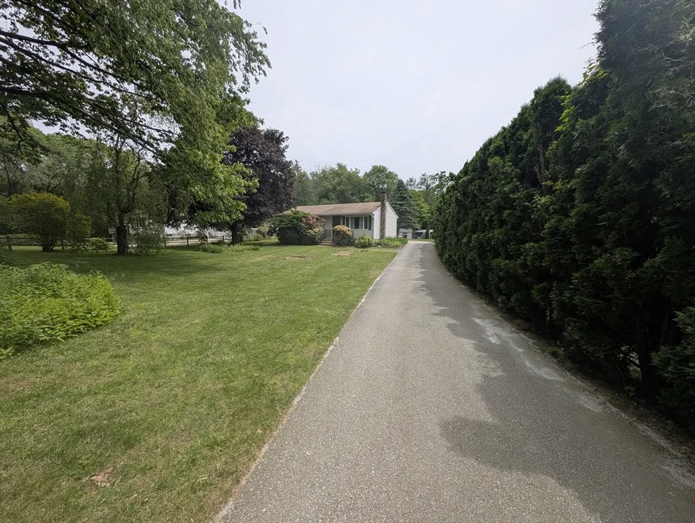 Unit for sale at 74 Ellis Rd, Southbridge, MA 01550