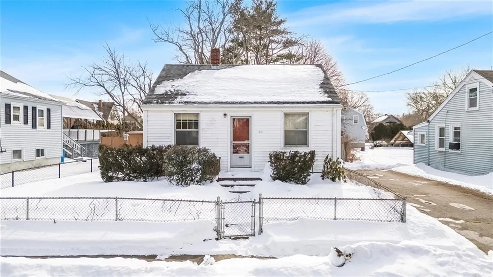 Unit for sale at 13 Hawthorne St, Fairhaven, MA 02719