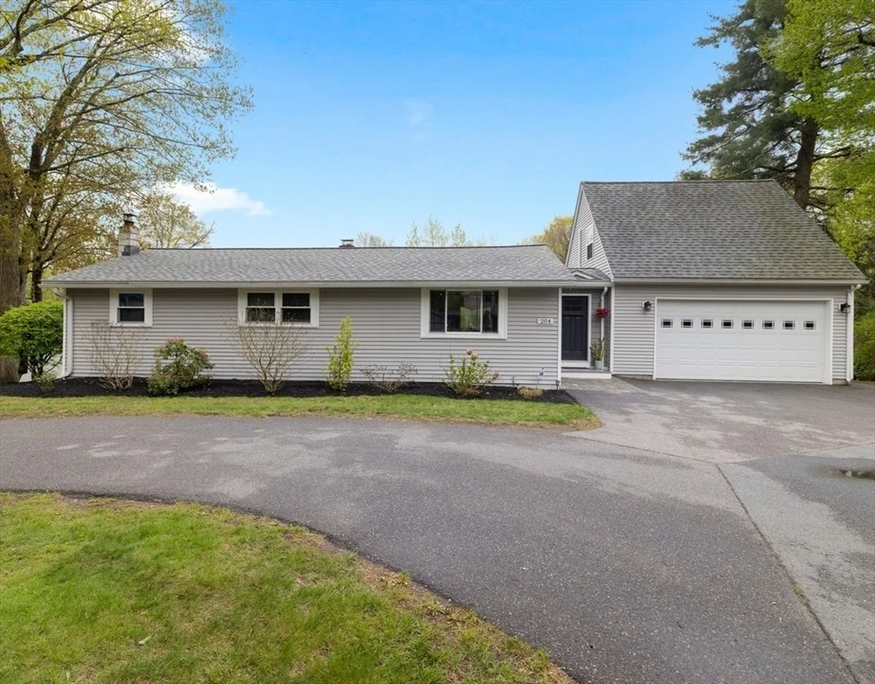 Unit for sale at 204 Southville Rd, Southborough, MA 01772