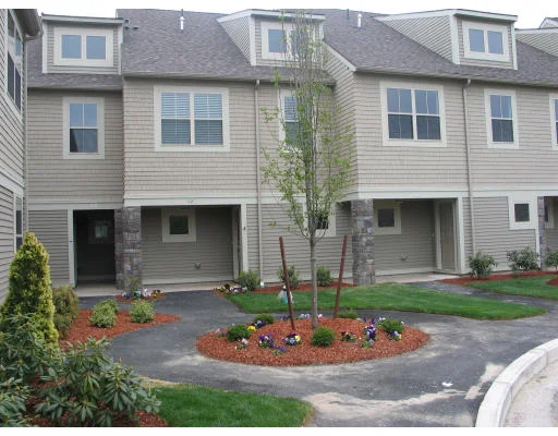 Unit for sale at 603 Alder Way, North Andover, MA 01845