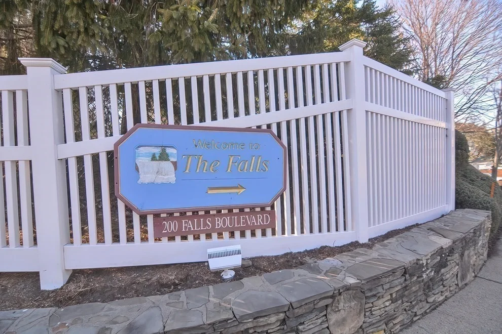 Unit for sale at 200 Falls Blvd, Quincy, MA 02169
