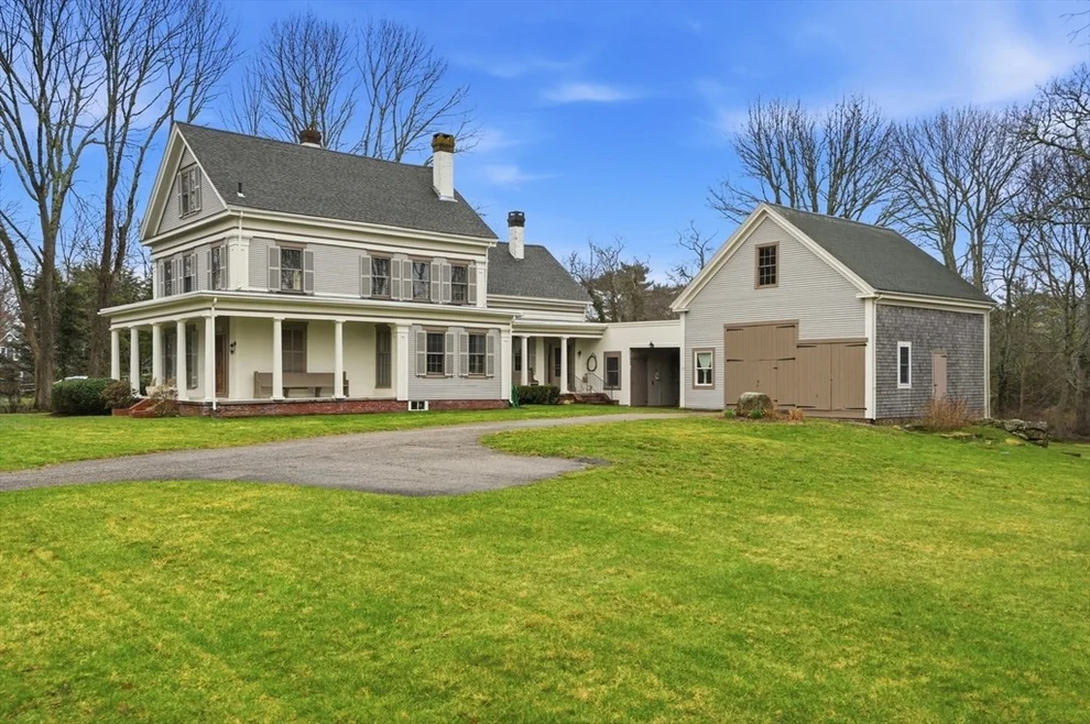 Unit for sale at 194 Center Street, Yarmouth, MA 02675