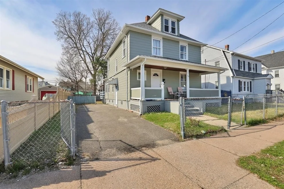 Unit for sale at 78 Governor St, Springfield, MA 01104