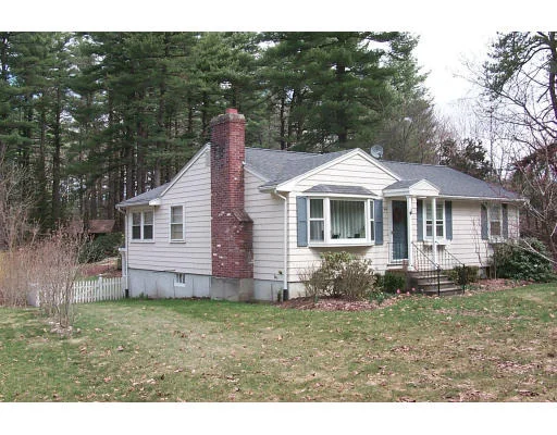 Unit for sale at 94 Main St, Norfolk, MA 02056