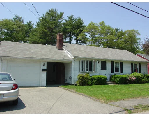 Unit for sale at 62 Mandalay Rd, Weymouth, MA 02190