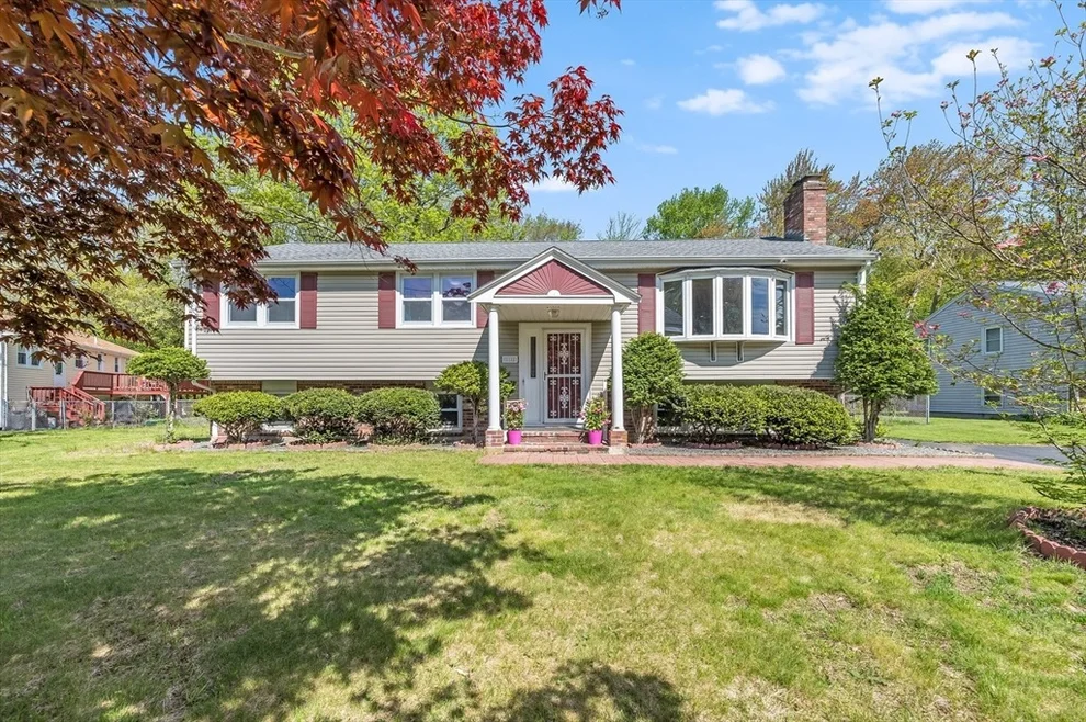 Unit for sale at 111 E Vanston Rd, Stoughton, MA 02072