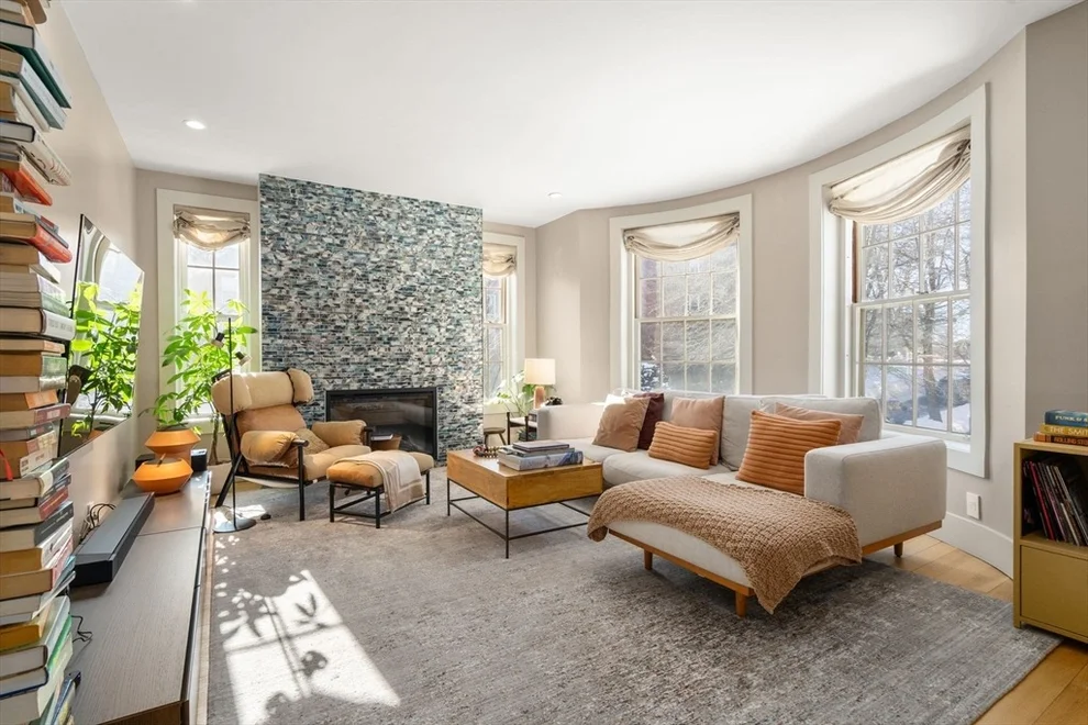 Unit for sale at 135 Beaconsfield, Brookline, MA 02445