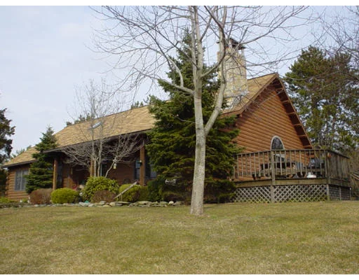 Unit for sale at 4 Karen's Way, Berkley, MA 02779