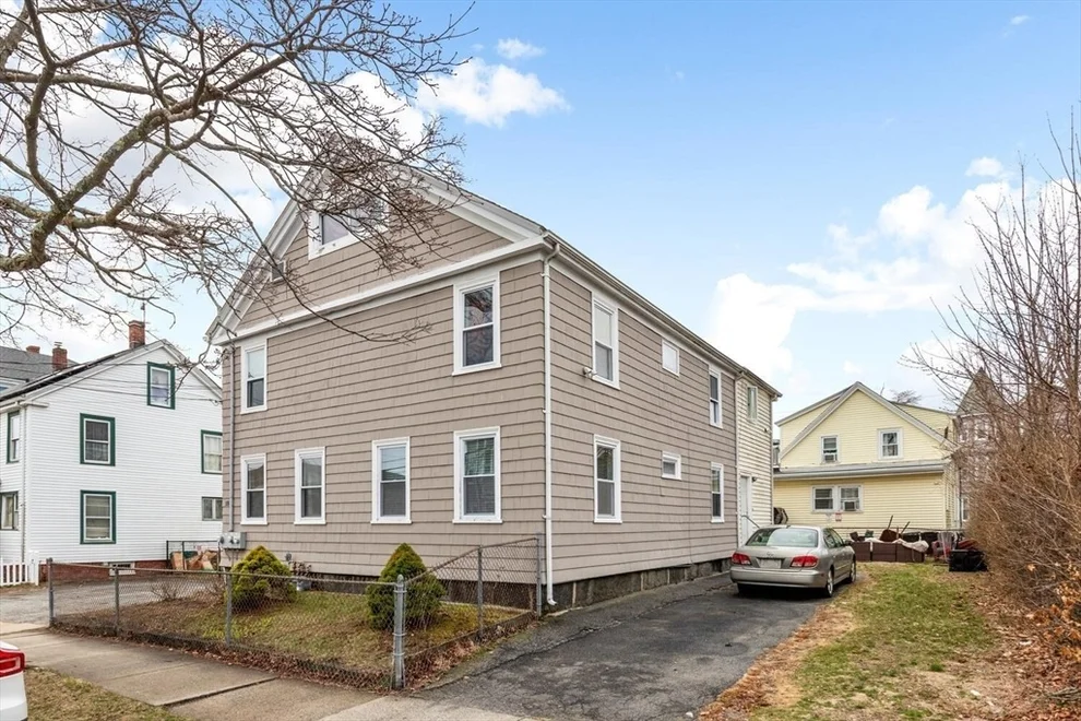 Unit for sale at 18 Grove St, Lynn, MA 01905