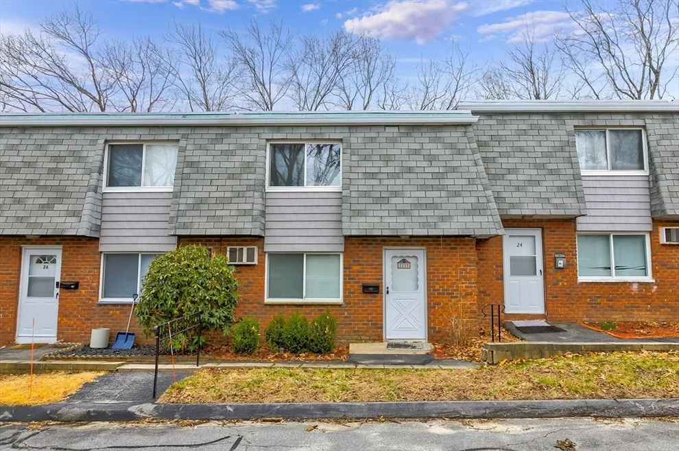 Unit for sale at 141 Thissell Ave, Dracut, MA 01826