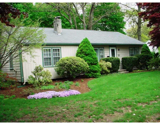 Unit for sale at 31 Berkshire Ave, Sharon, MA 02067
