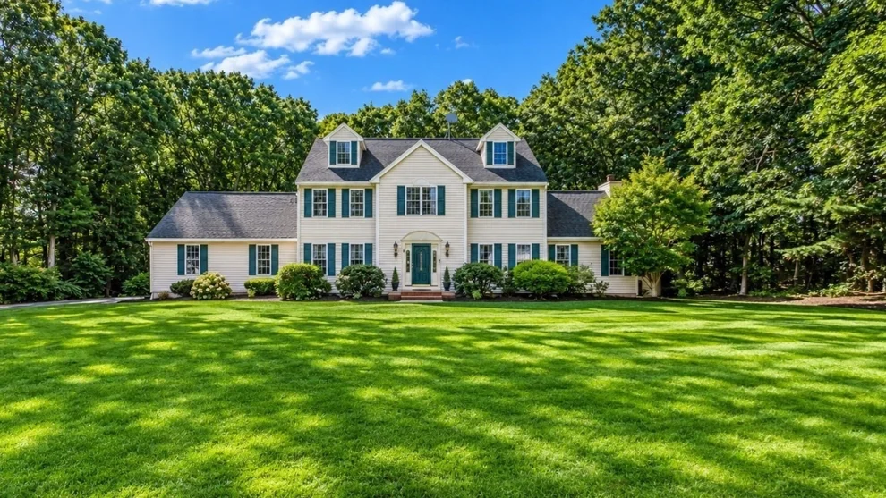 Unit for sale at 4 Dorset Drive, Walpole, MA 02032