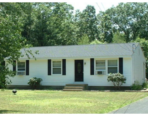 Unit for sale at 111 Vine St., Douglas, MA 01516