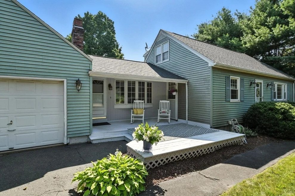Unit for sale at 48 Darby Dr, Westfield, MA 01085