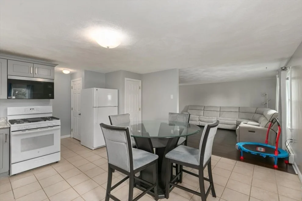 Unit for sale at 15 Crescent St., Lawrence, MA 01841